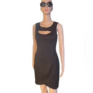 Guess black fitted midi sleeveless dress size 6